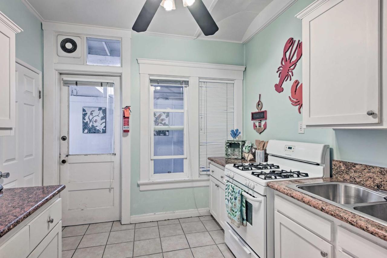 Sunny Catalina Island Home - Steps To Avalon Bay! Екстериор снимка